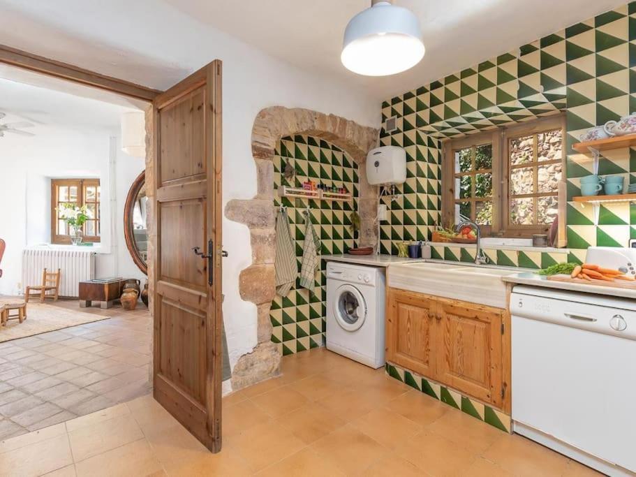 Preciosa Casa Rural En El Centro De Peratallada Exteriör bild